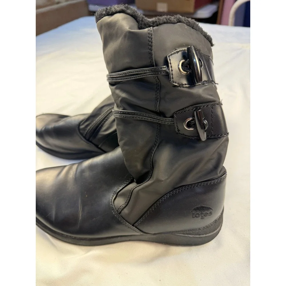 Totes Black Faux‎ Fur Lined Winter Boots Size 8M
